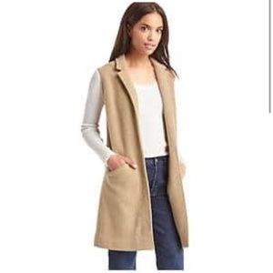 Gap sleeveless wool vest